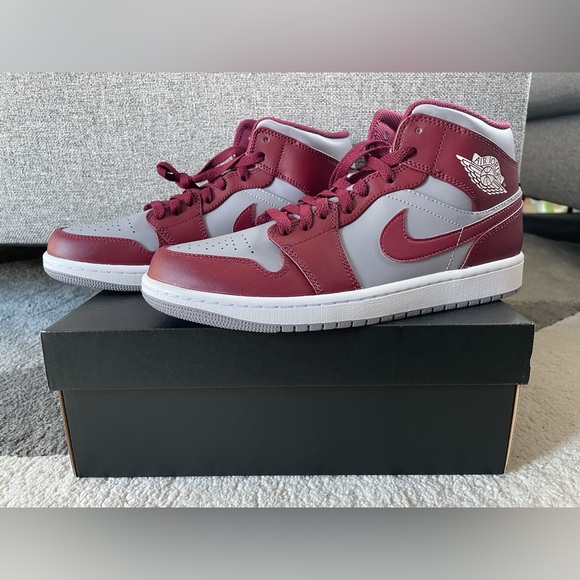 Nike Other - Men’s Nike Jordan 1 Mid Cherrywood Red Size 9US